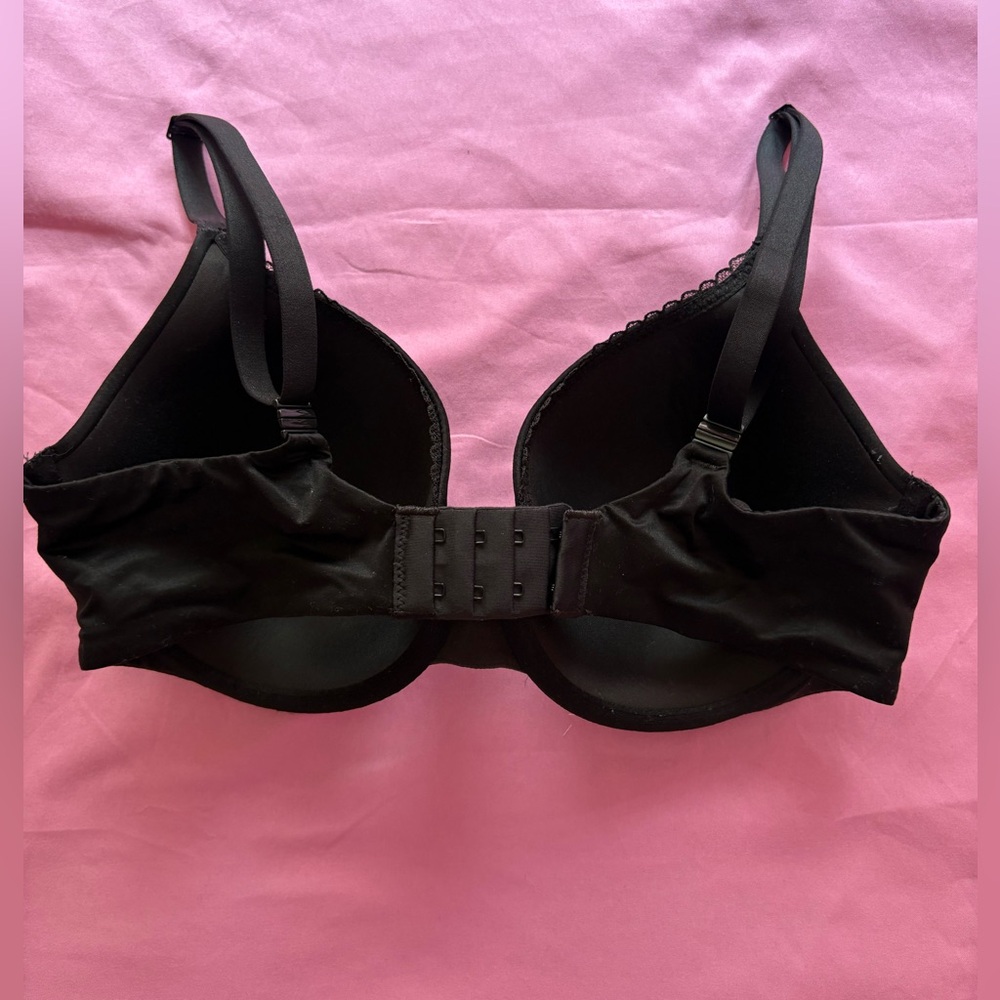 Victoria’s Secret Body By Victoria perfect coverage bra - Picture 2 of 9